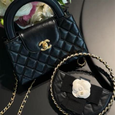 chanel 23k hobo|omg chanel fall bags.